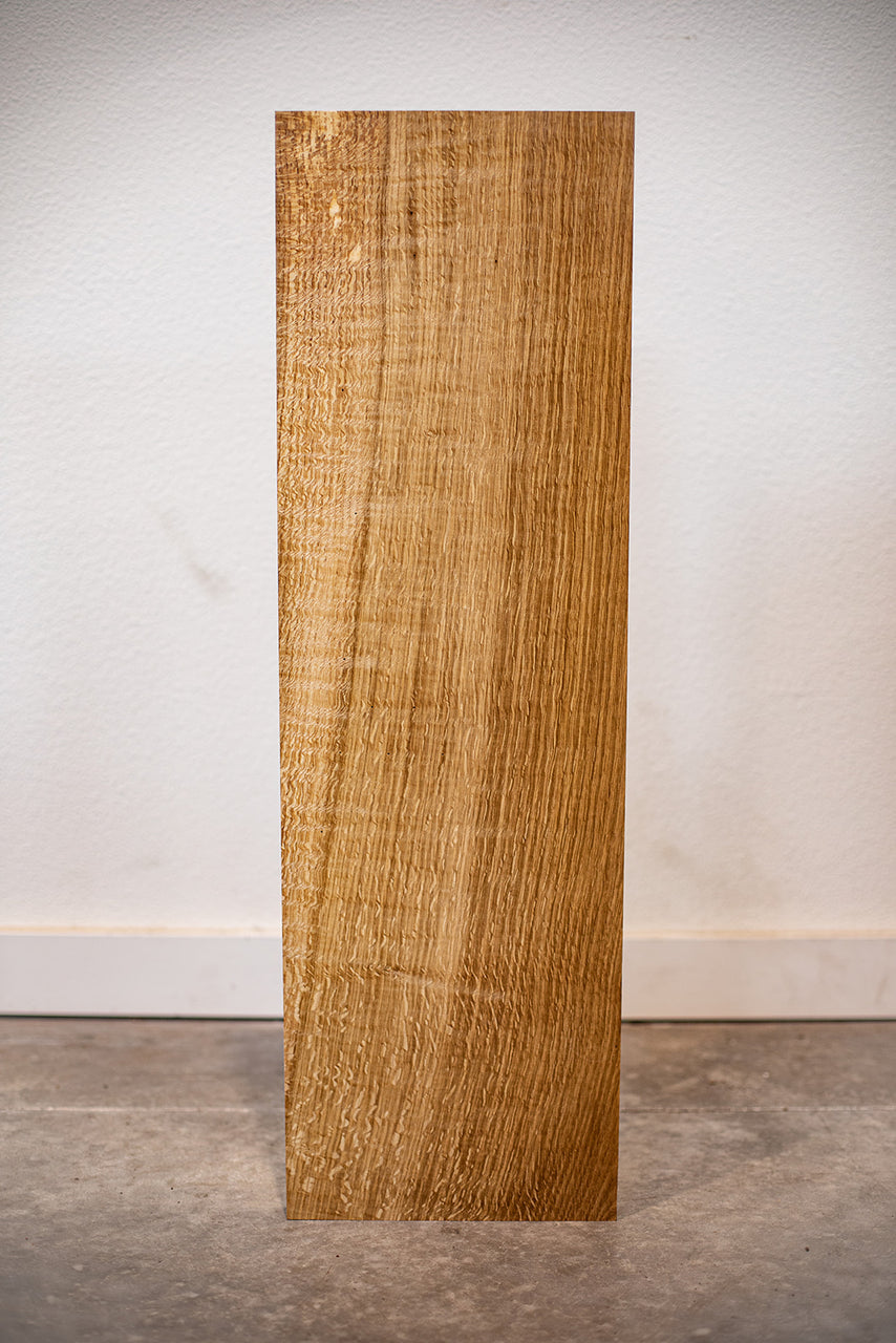 Oregon White Oak Board B9077
