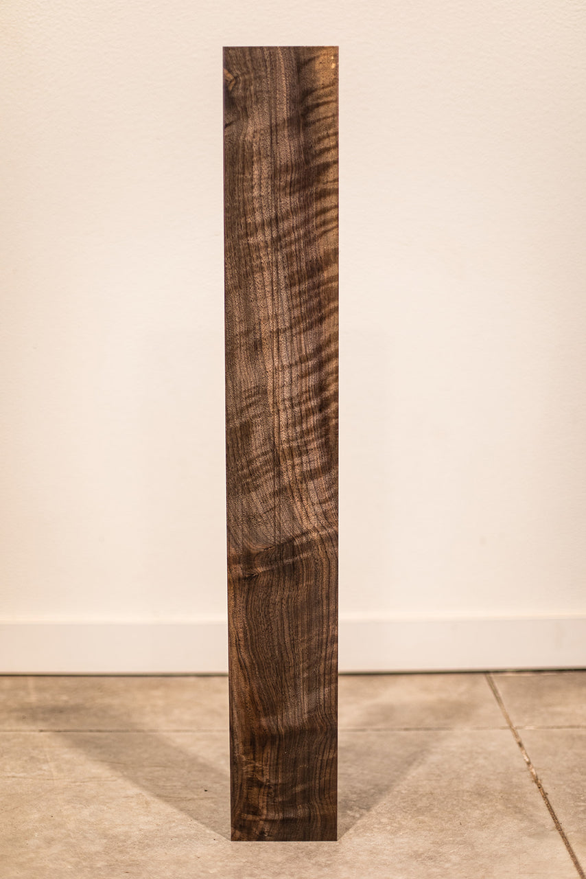 Oregon Black Walnut Board B10136