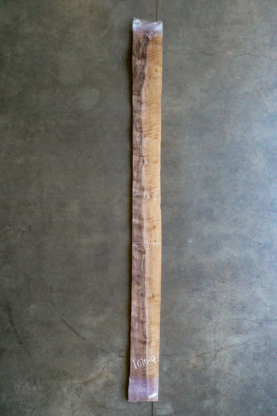 Walnut Wood Veneer, Raw/Unbacked - Pack of 3 - 9 x 9 x 0.024 Sheets